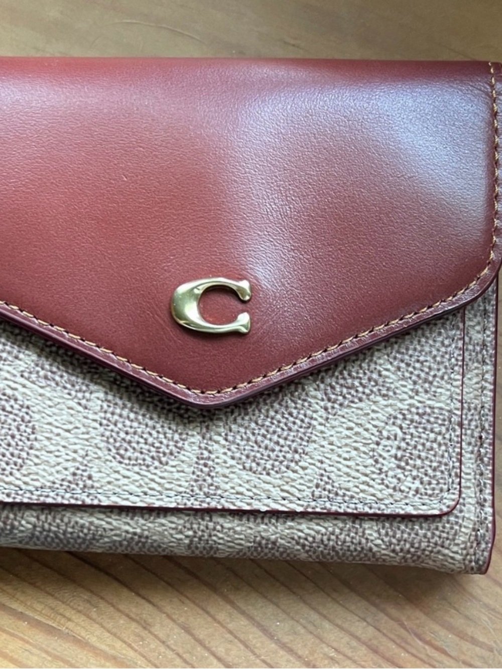 NWOT Coach Burgundy Leather & Signature Canvas Compact Wallet